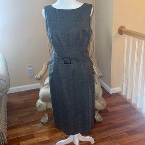 Banana Republic dress brand new no tags stains rips 2 side pockets with belt